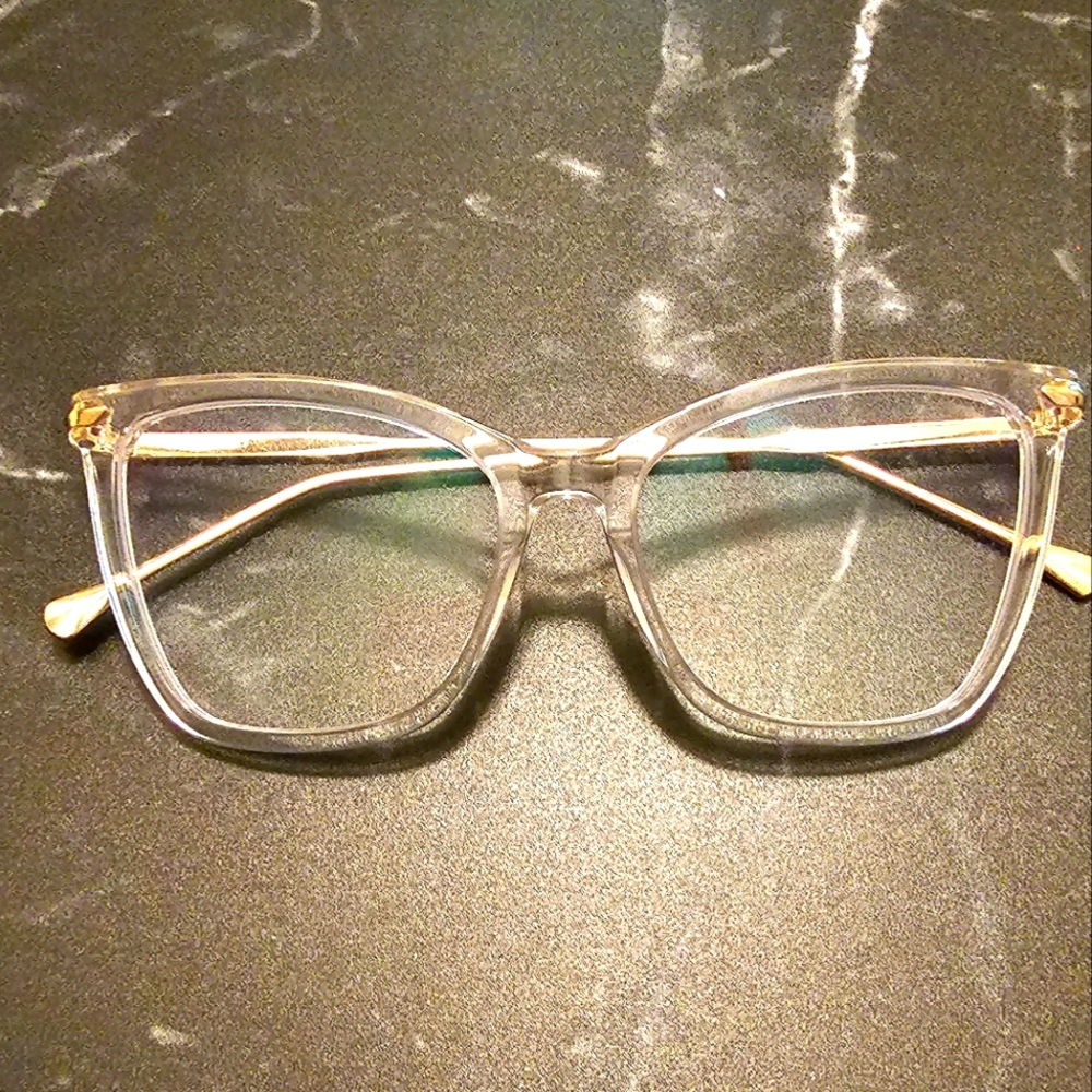 Fashion glasses